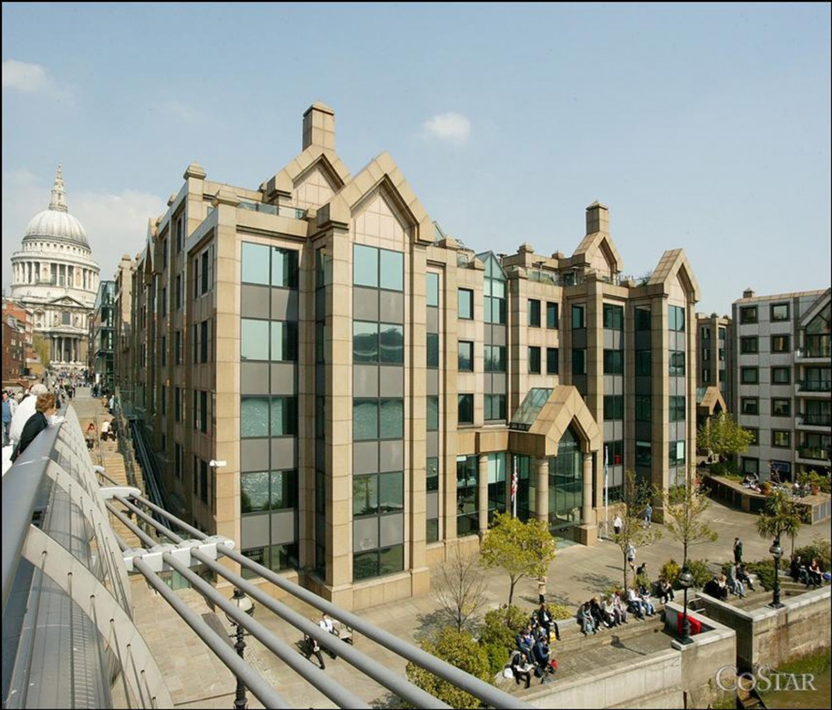 Hotel For Lease In London Hotel For Lease In London